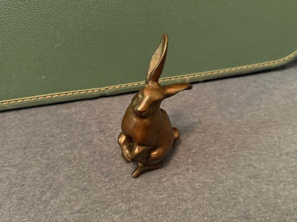 Vintage Cast Bronze Rabbit - Picture 2 of 6